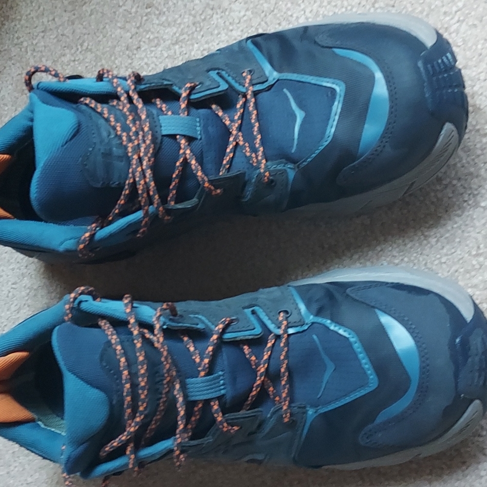 Men's hoka one one anacapa size 11.5